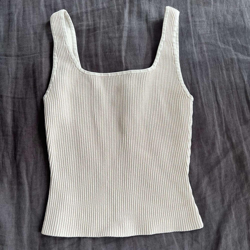 Aritzia Babaton Off-White Ribbed Tank Top
